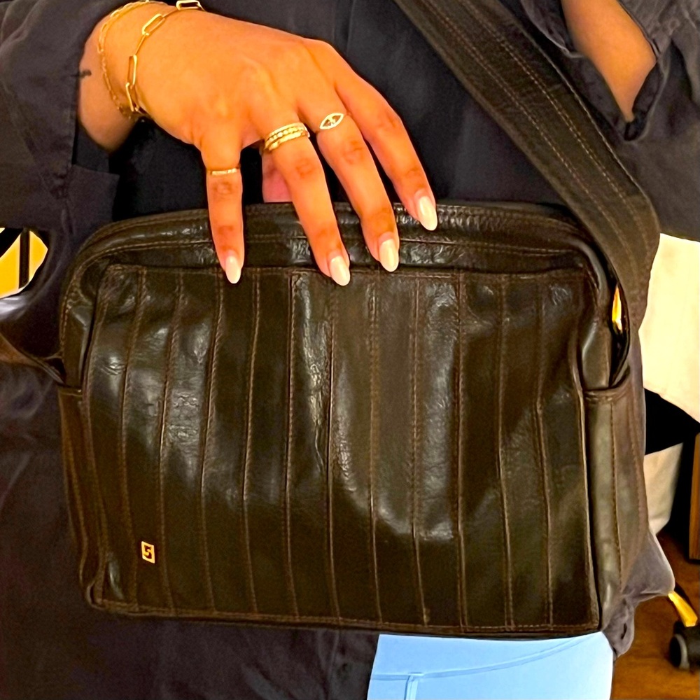 Vintage Fendi Crossbody Leather Bag